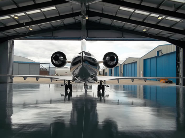 Hangarage and Refueling Services